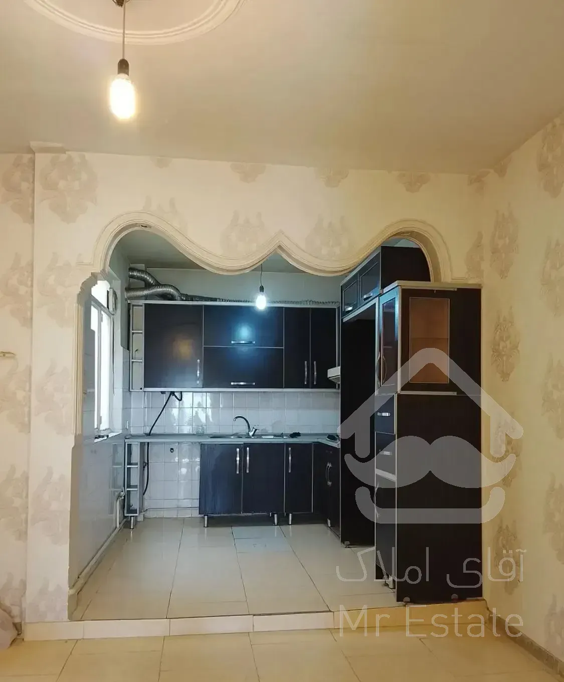 اجاره واحده ۶۰ متری کمیل روبرو پارک