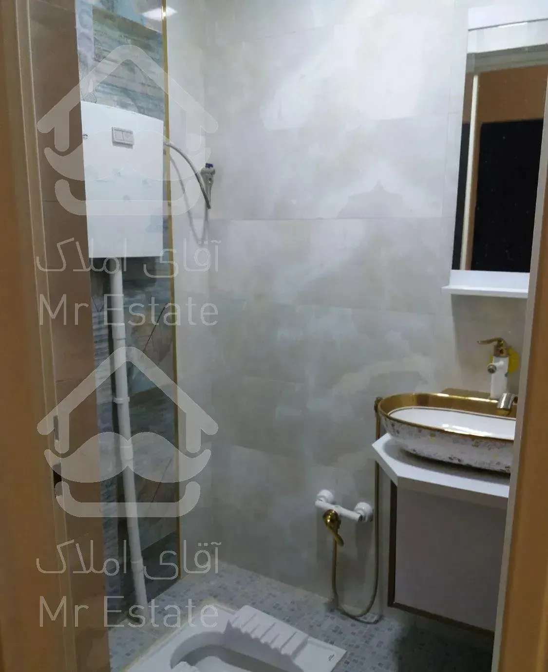 چیتگر برج مجلل خلبانان