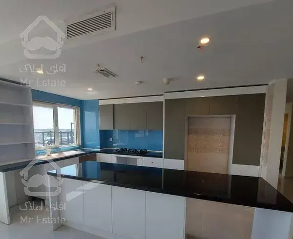 ۱۱۰ متر / برج مجلل مهستان / دریاچه-چیتگر