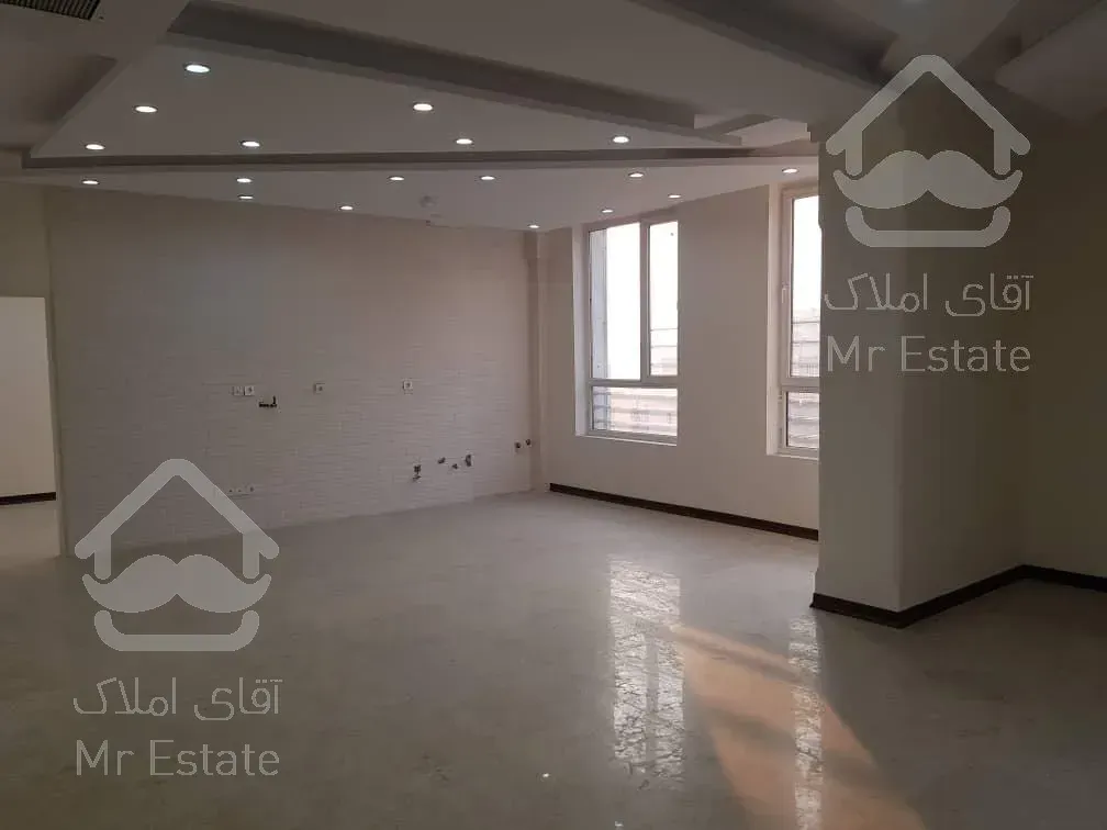 100متر اداری خانی