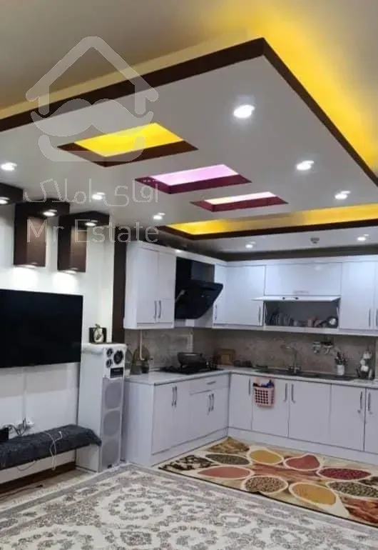 فروش ۸۲متری/لوکیشن فاز۳