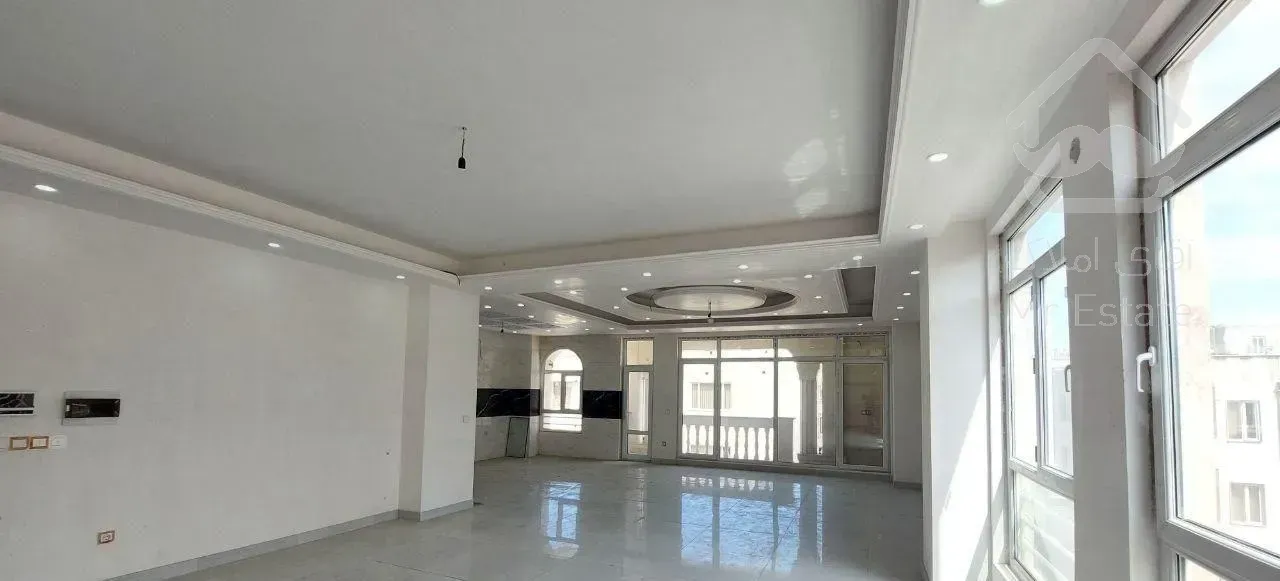 آپارتمان ۱۶۵ متر/نوساز/۳ خواب/ فول امکانات/شیک