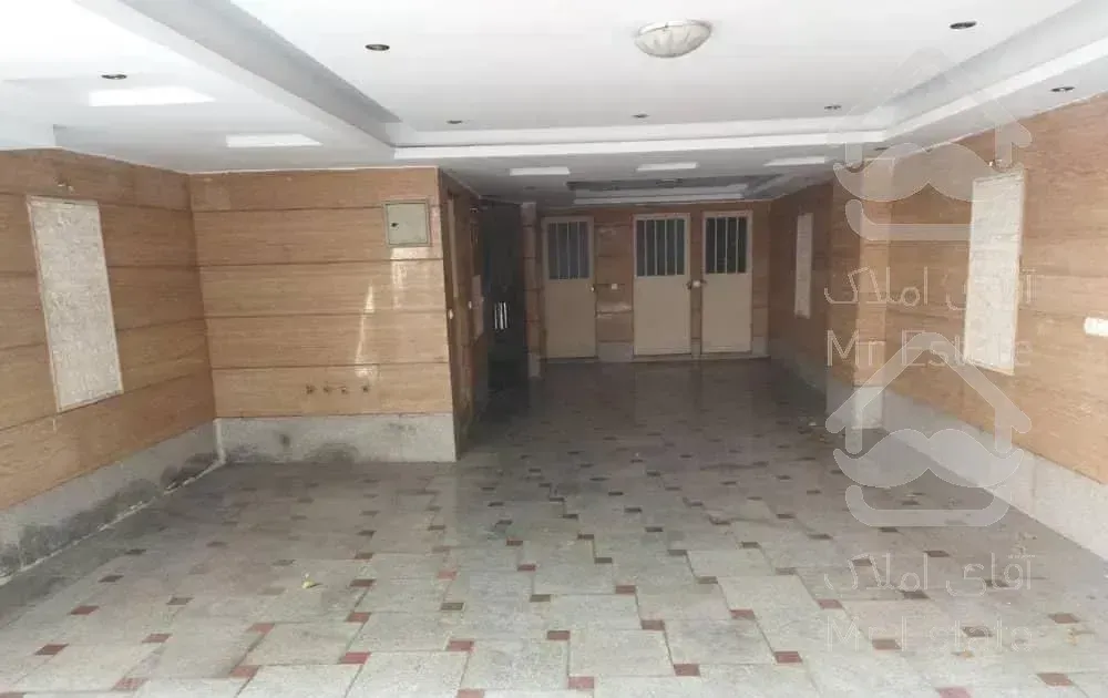 آپارتمان 70متری/ خ استخر/ دوخواب