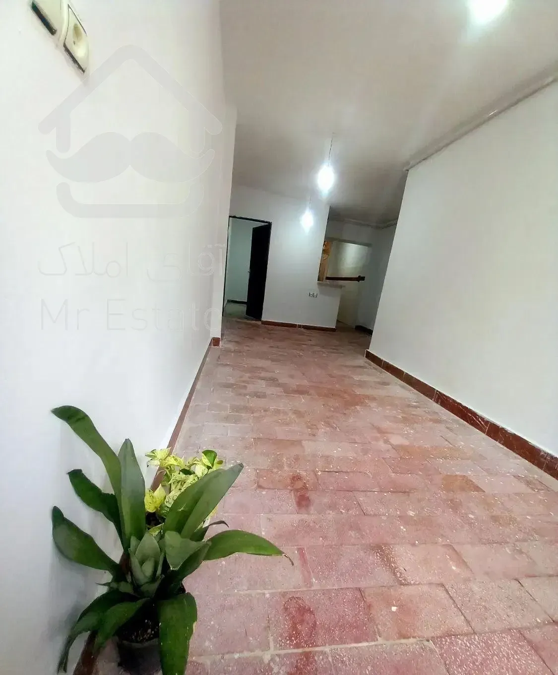 اجاره آپارتمان ۶۵ متری ۱ خوابه طبقه ۱ در معلولین