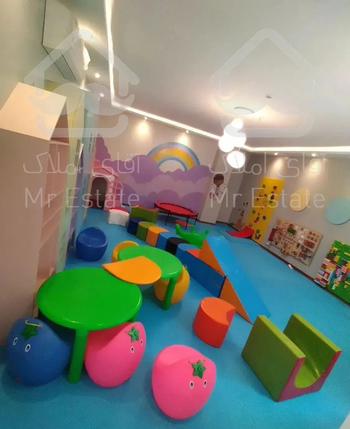 106متر دو خواب بزرگ /نور گیر  /بدون پرتی