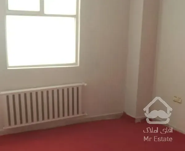 آپارتمان 95 متر دو خوابه (غرق در نور)