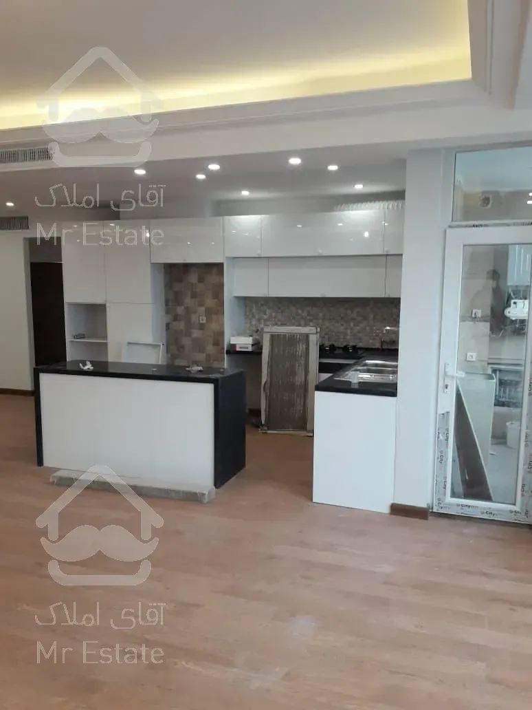 144 متر / سه خواب /شمال مرزداران / کلید نخورده