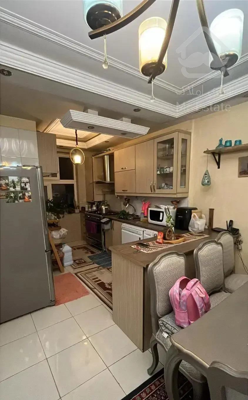 81 متر* با پارکینگ آسانسور * دیلمان گلشن شمالی