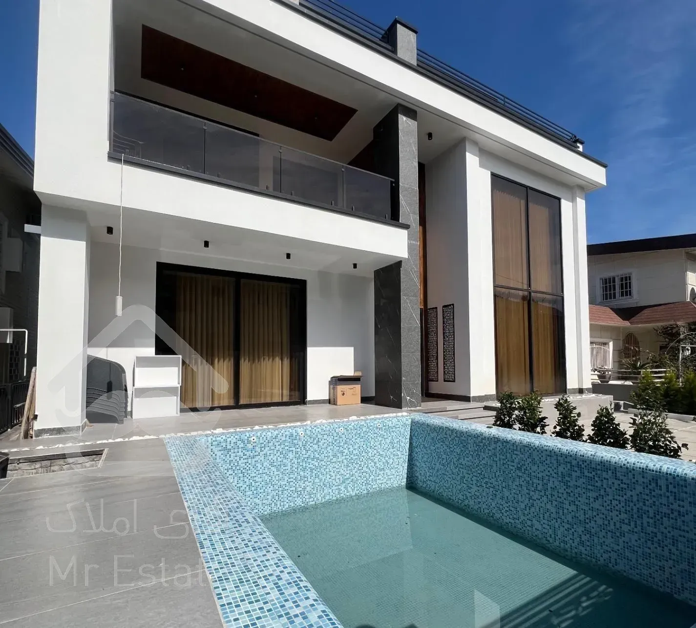 ویلا نوساز / شهرک دریانوردان / نمک آبرود