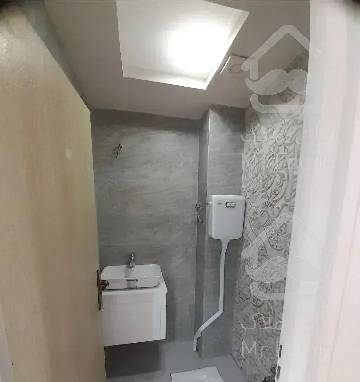 ٨٩ متر / خوش نقشه/ فول بازسازى / کوى بیمه