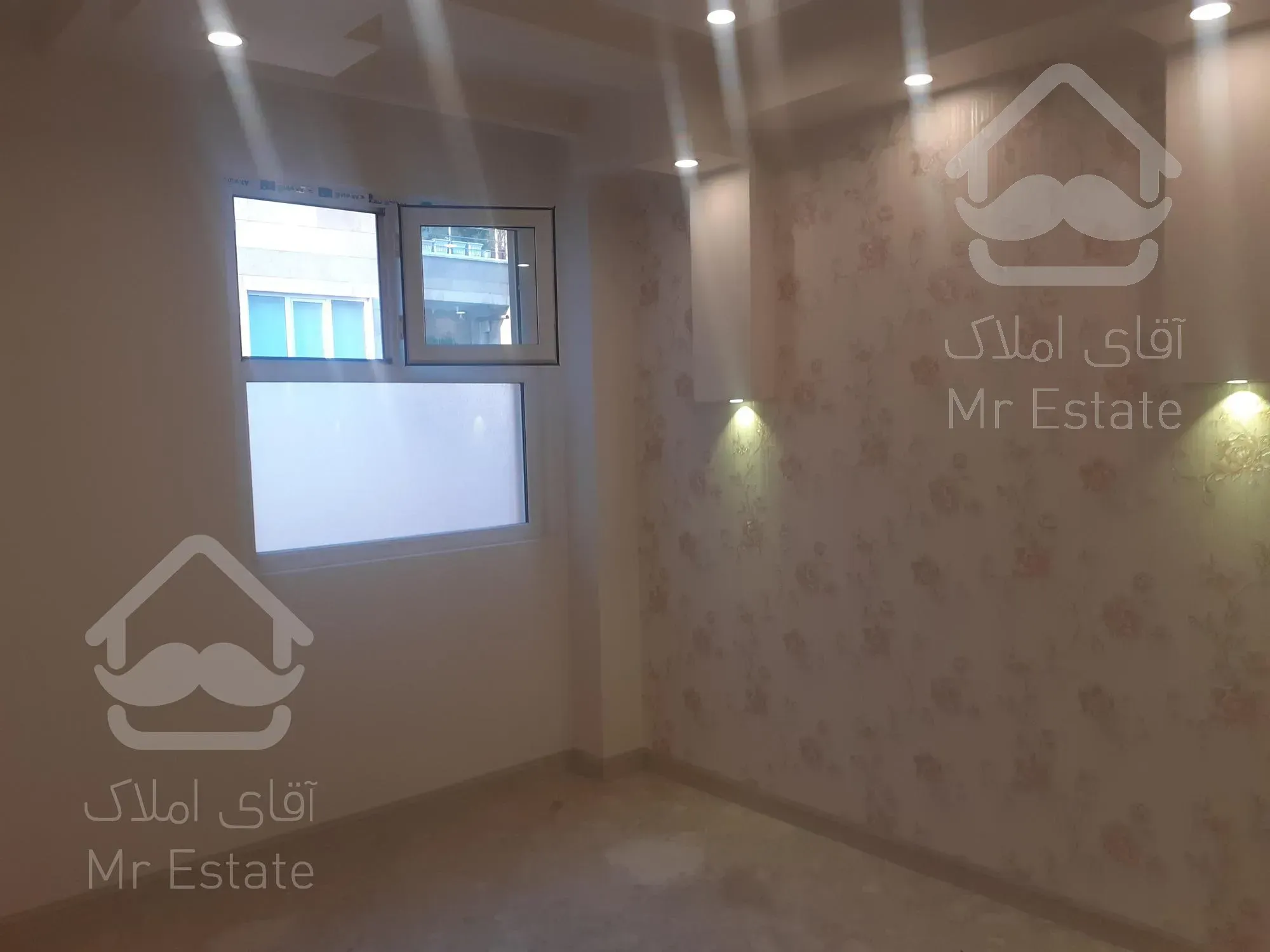 فروش واحد مسکونی غربی بلوار