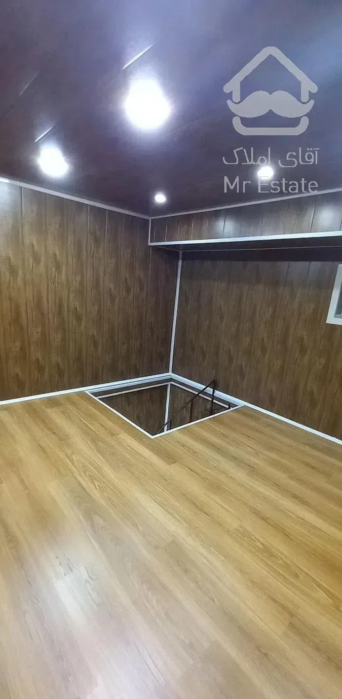 مغازه ۳۲ متر فول دیزاین