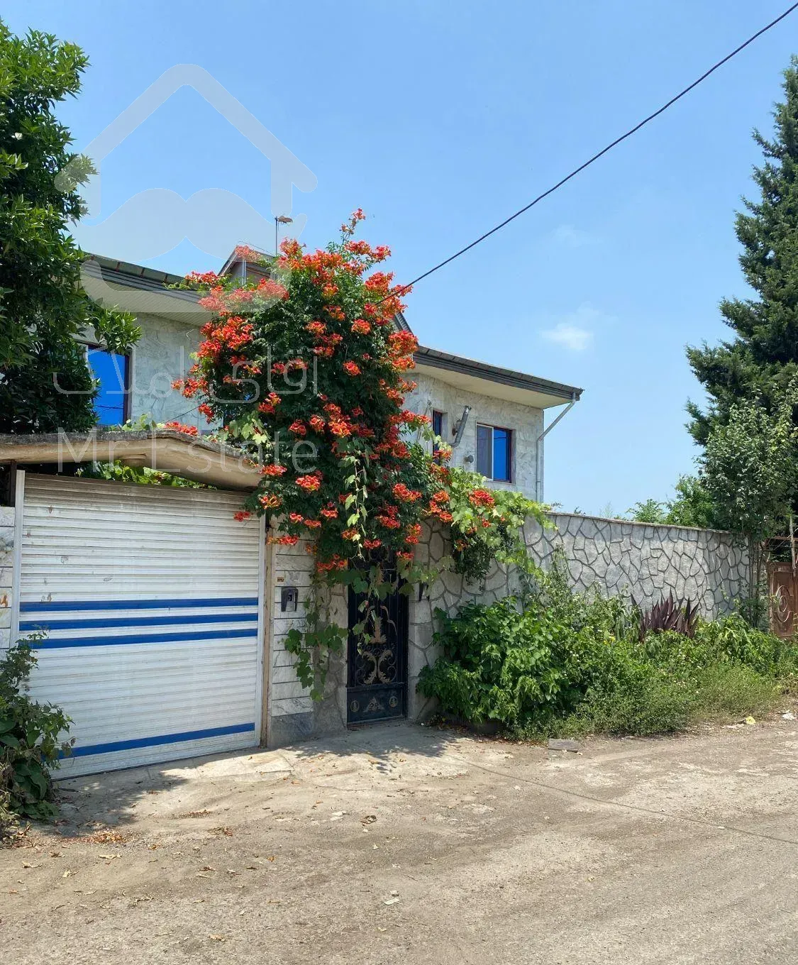 فروش ویلا.فوق لاکچری. دو واحد .داخل شهر