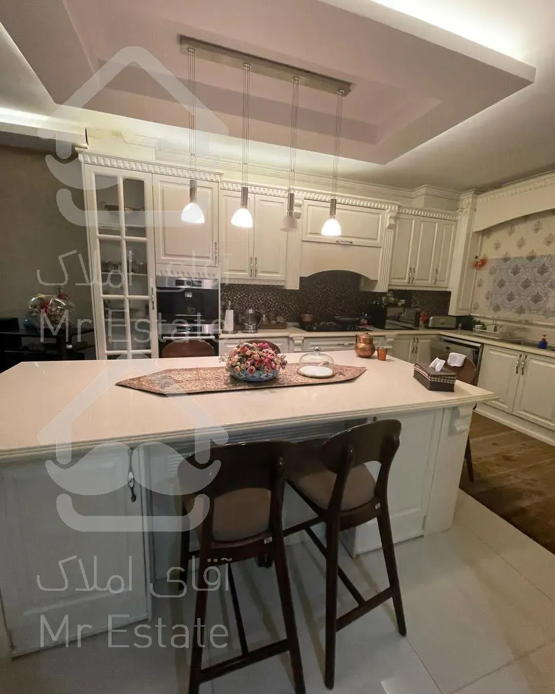 خرید آپارتمان 3 خوابه در سازمان برنامه 139متر