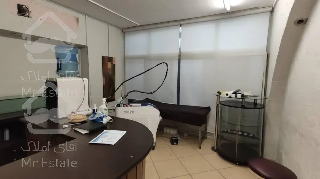 پاسداران موقعیت اداری 148 متر