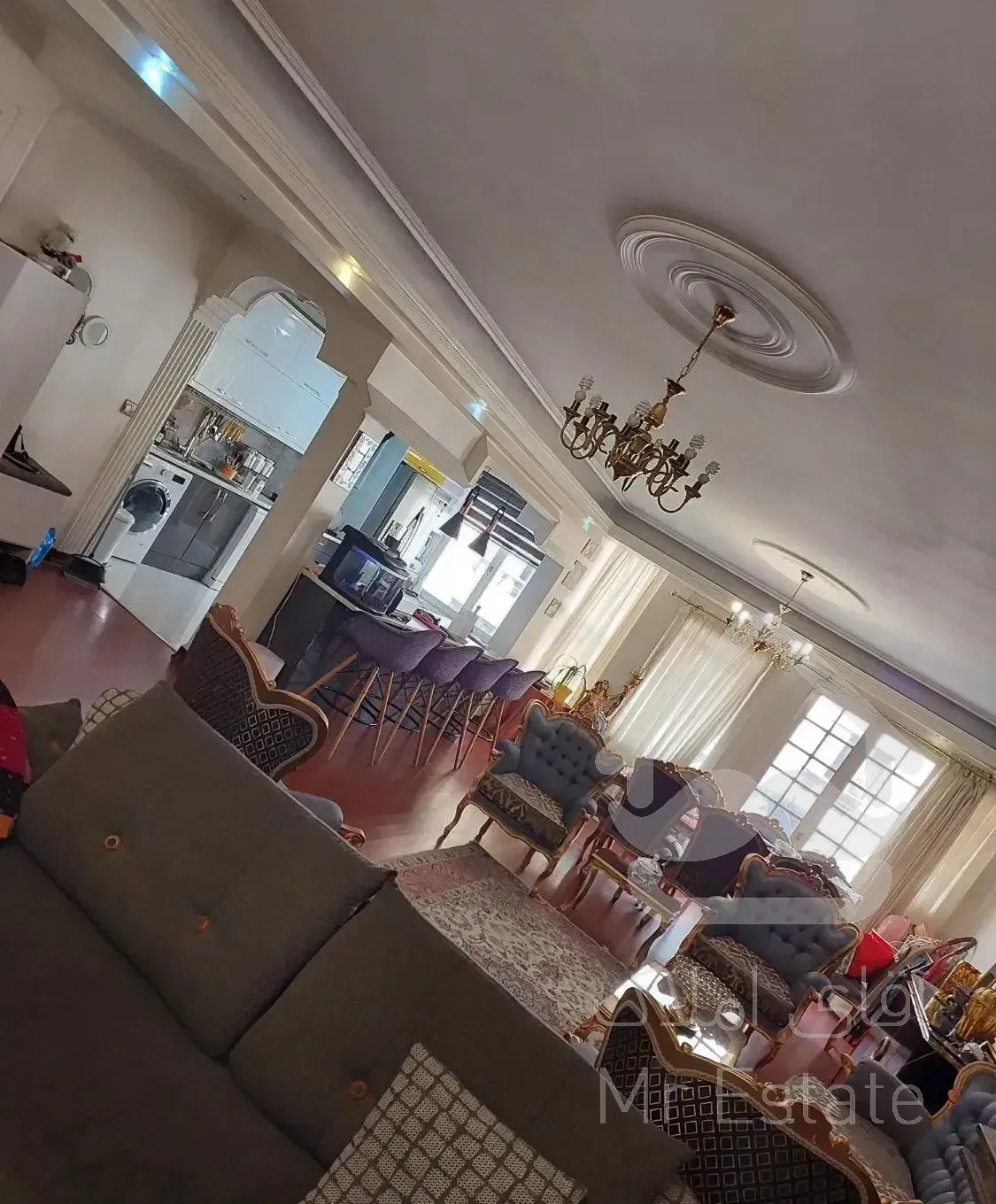 گیشا ۱۳۰ متر دو خوابه فرعی دیپلمات نشین