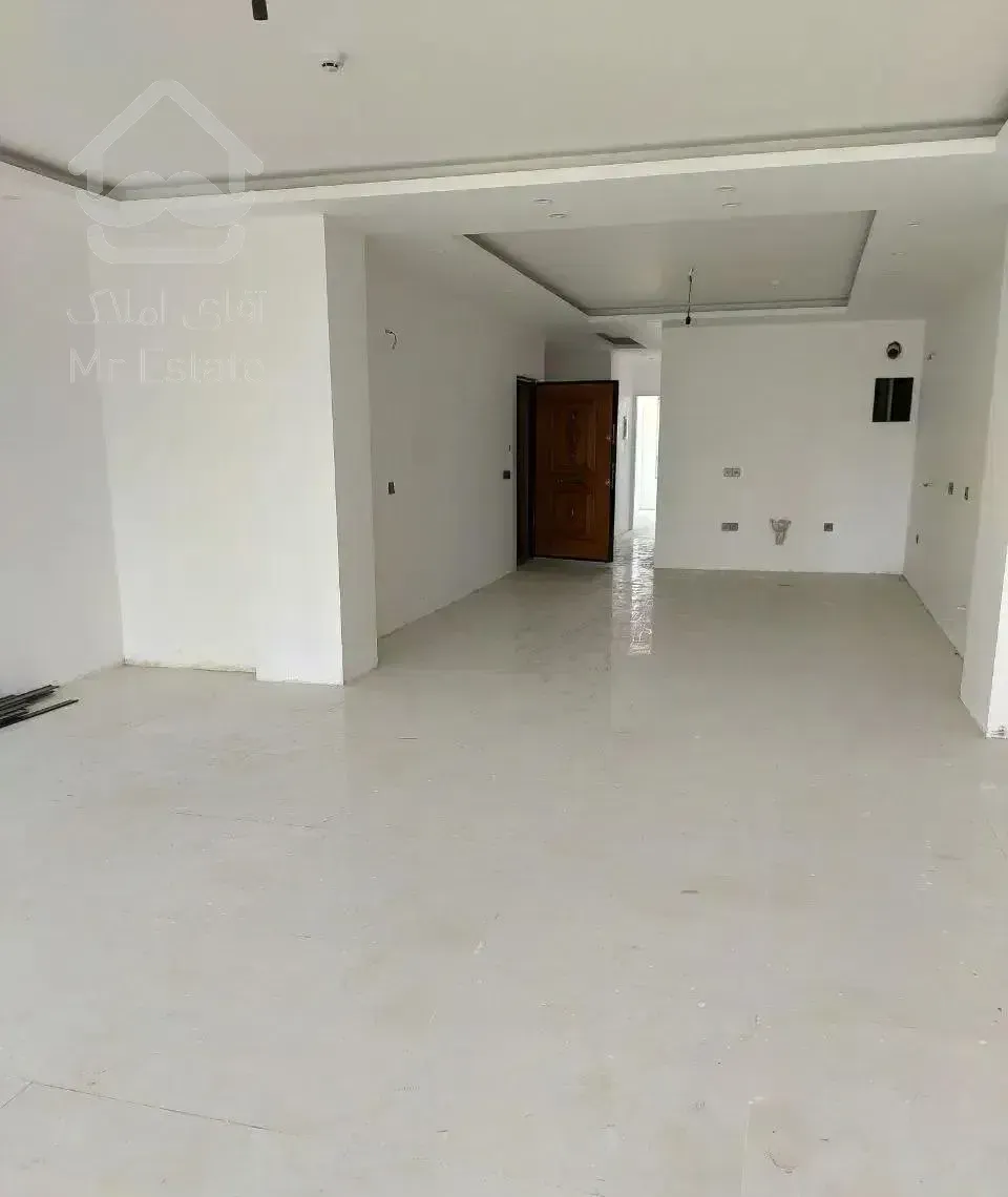 یه واحد زیر قیمت در طبقات بالا با ویوی کامل دریا