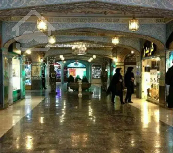 مغازه ۲۵ متری در بازار صفویه