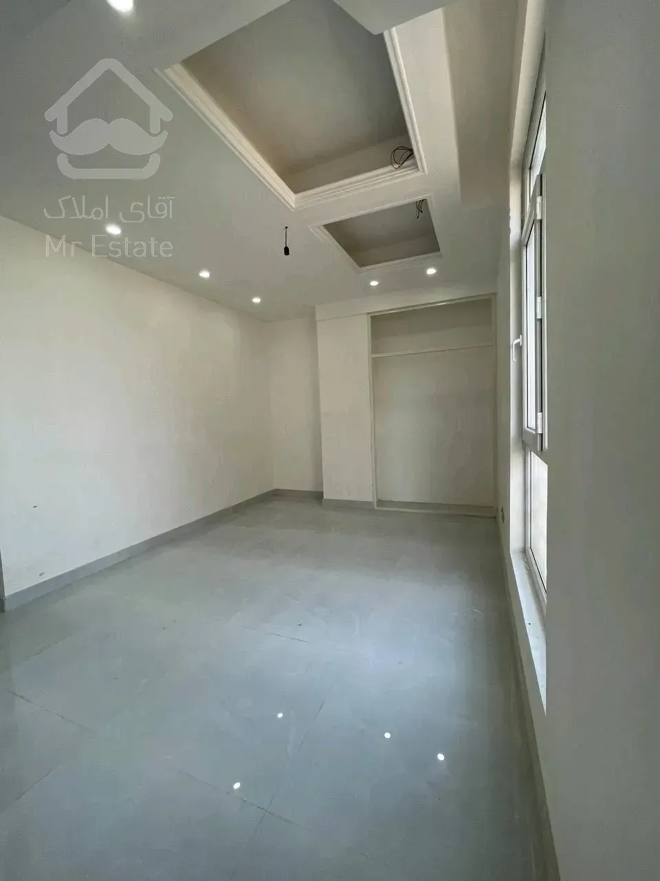 علی حسنی/۱۶۵متر۳خواب/تکواحدی و نوساز/