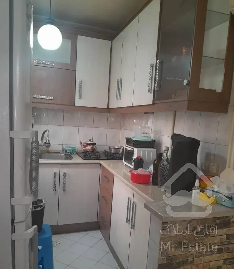 ۳۰ متر نقلی/پارکینگ سندی/هاشمی بر خیابان اصلی