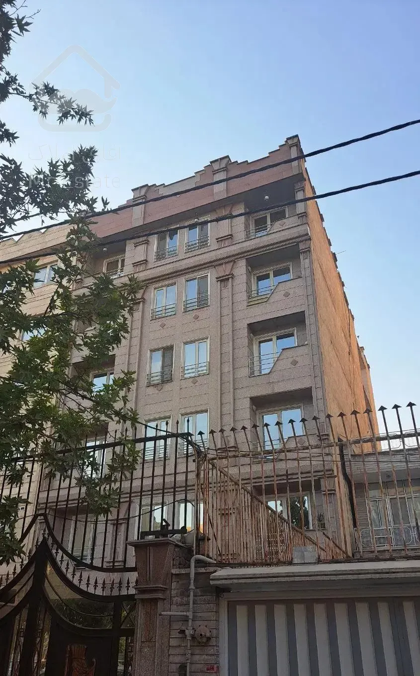 ۹۶ متر مرزداران