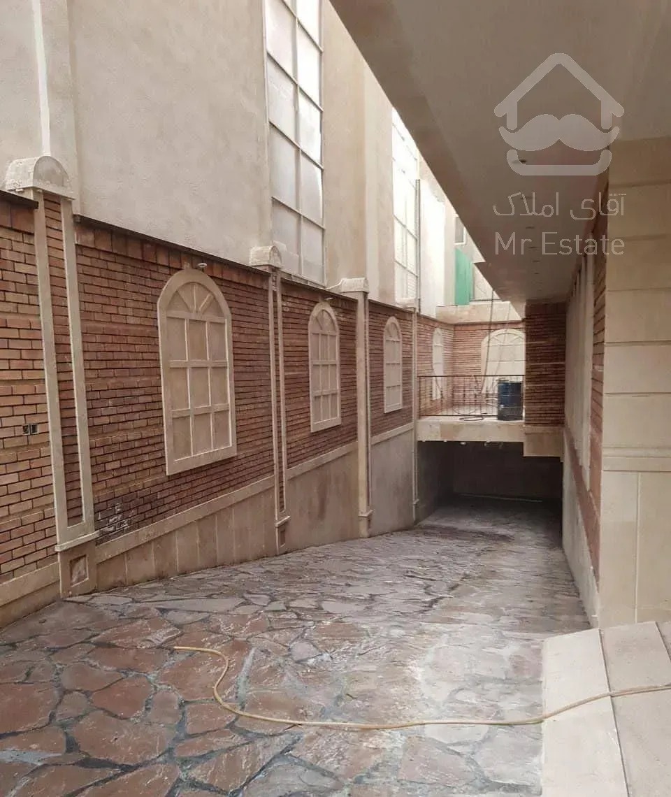 فروش آپارتمان سه خواب 200متر