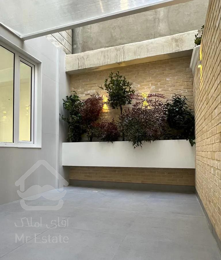 آپارتمان(۱۵+۷۰)  با حیاط اختصاصی شهرک نفت پونک