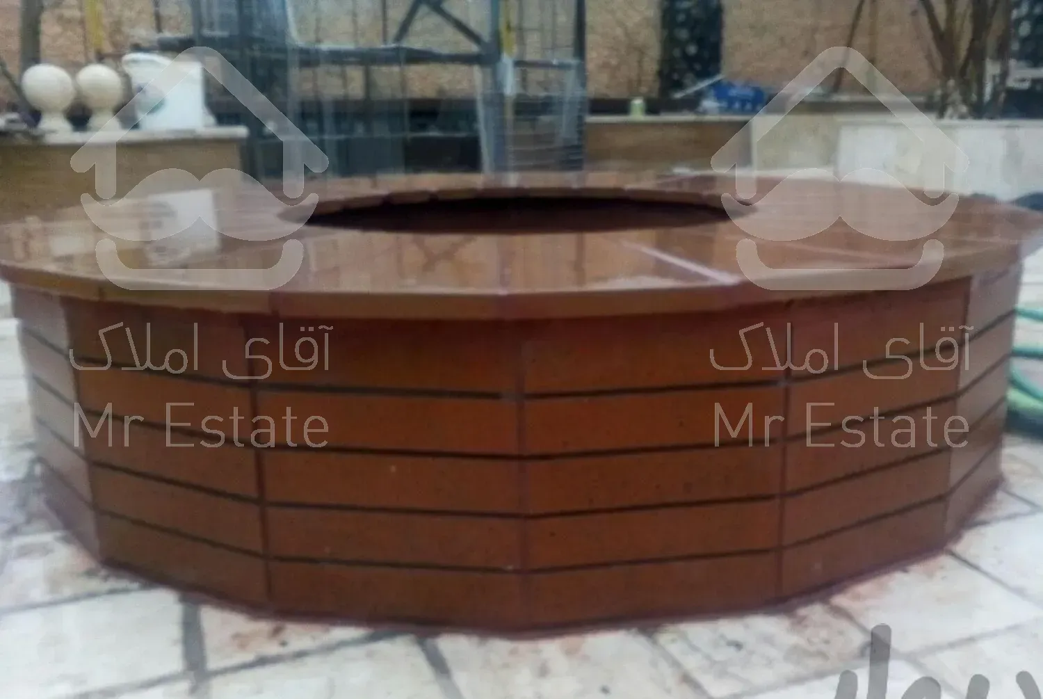 کاشی کاری و سنگ کاری و موزاییک