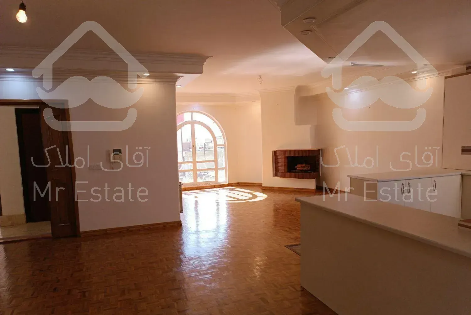 شریعتی جنب سینما سروش 135متر۳خوابه