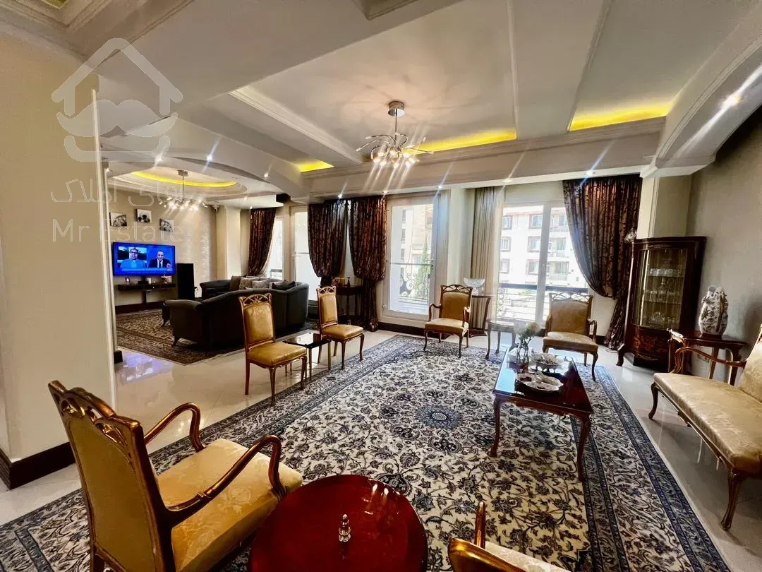 فروش اپارتمان 220 متری زعفرانیه