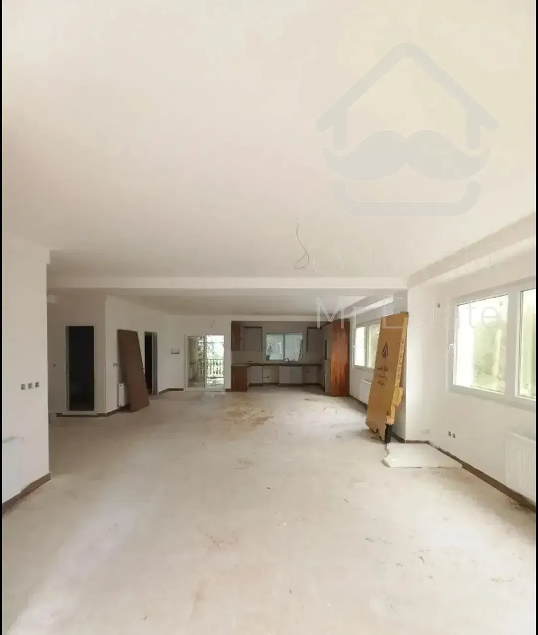 دربستی نوساز میدان حائری