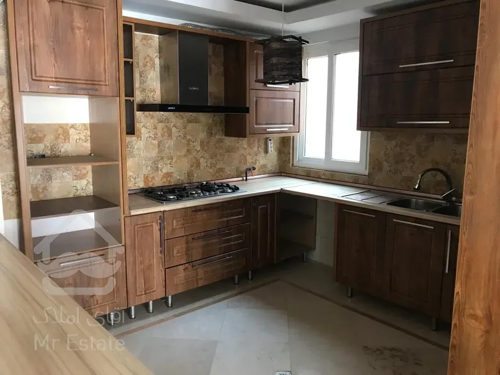 فروش 110 متری دروس