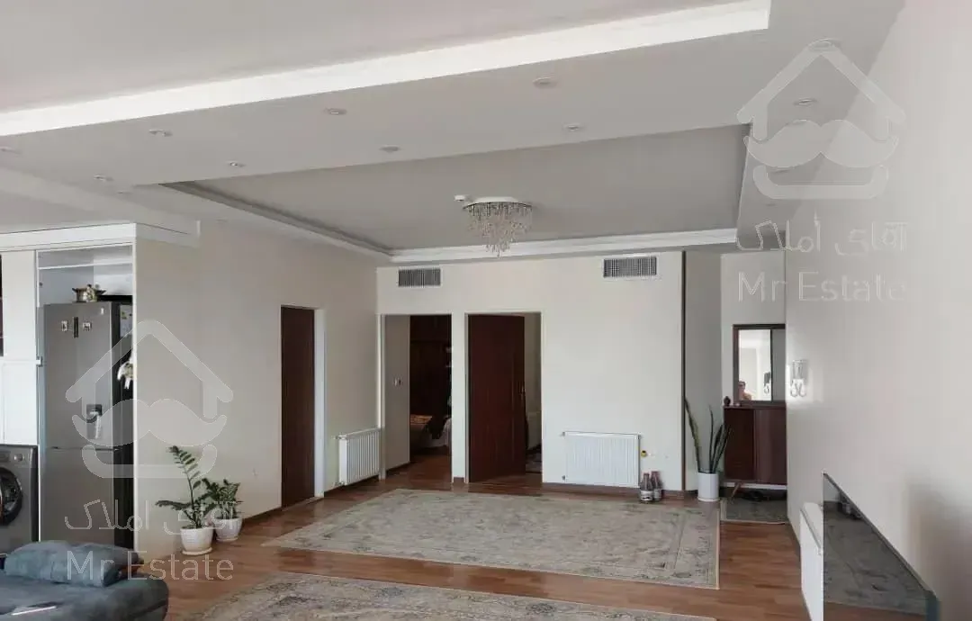 جهانشهر ۱۴۰ متری ۳خواب طبقه اخر