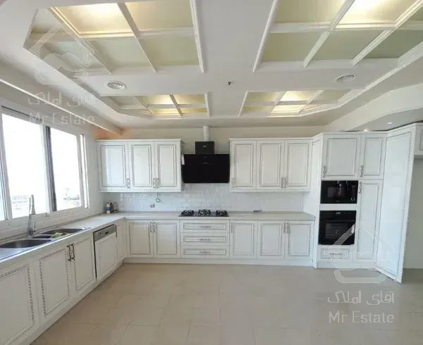 فرشته ۱۰۰متر فروشی