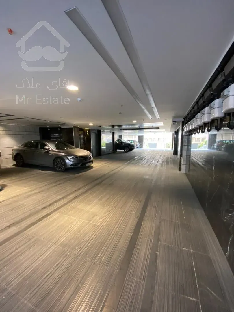 300مترسعادت آباد*موقعیت اداری*۵پارکینگ،لابی شیک