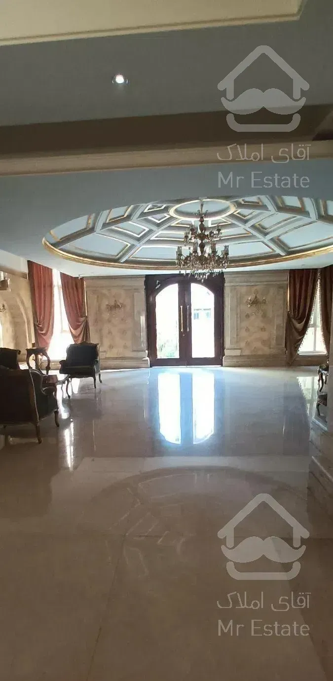 اپارتمان۲۴۰متری دوتراس تک واحد در برج باغ برند