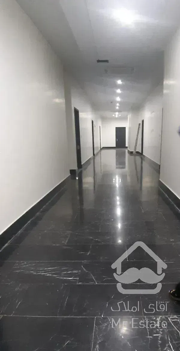 آکاداسنتر۷۶متر *سنداداری مجاورت دریاچه چیتگر*