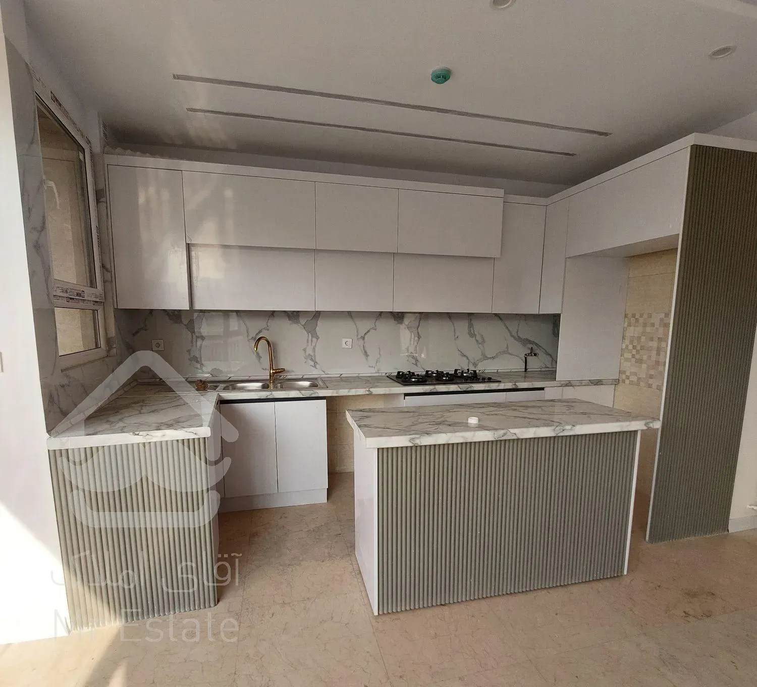 ۹۰ متر/ نارمک/تک واحدی/ فول امکانات/ کلید نخورده