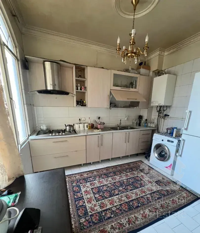 نارمک/۵۶متر/نور و نقشه عالی/