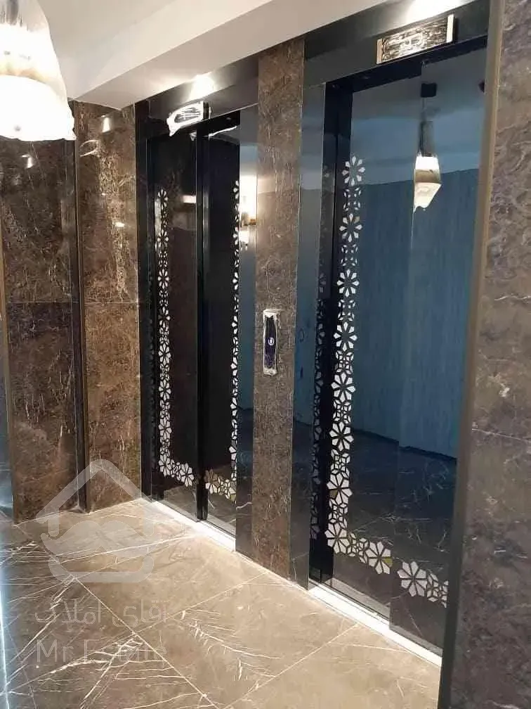 40 متر ، نوساز ، سازه برند ،اشرفی اصفهانی /پلان ژورنالی