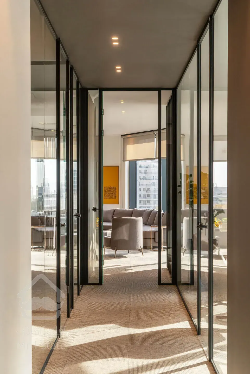 برج اداری پارامیس تاور (paramis tower)، اجاره واحد ۲۱۰ متری