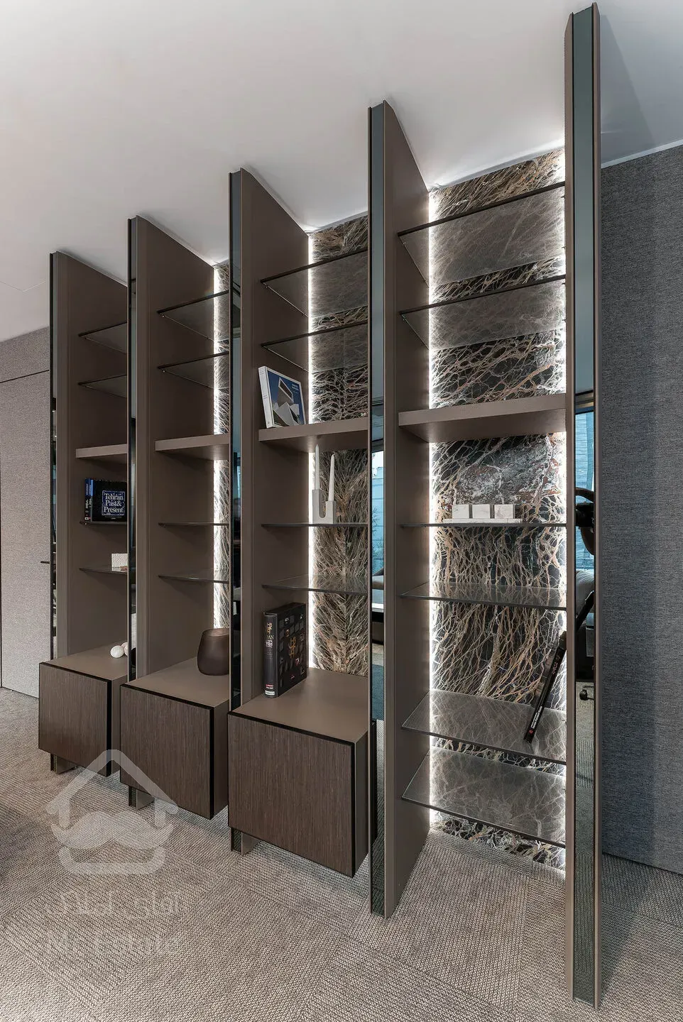 برج اداری پارامیس تاور (paramis tower)، اجاره واحد ۲۱۰ متری