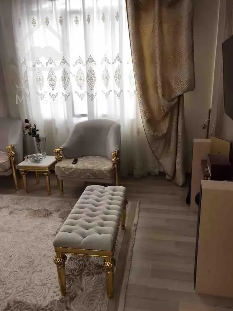 ۶۲ متر تک واحدی نیک نام