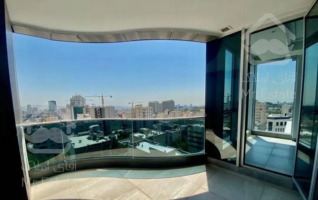 270متر برج برند با دید پاناروما