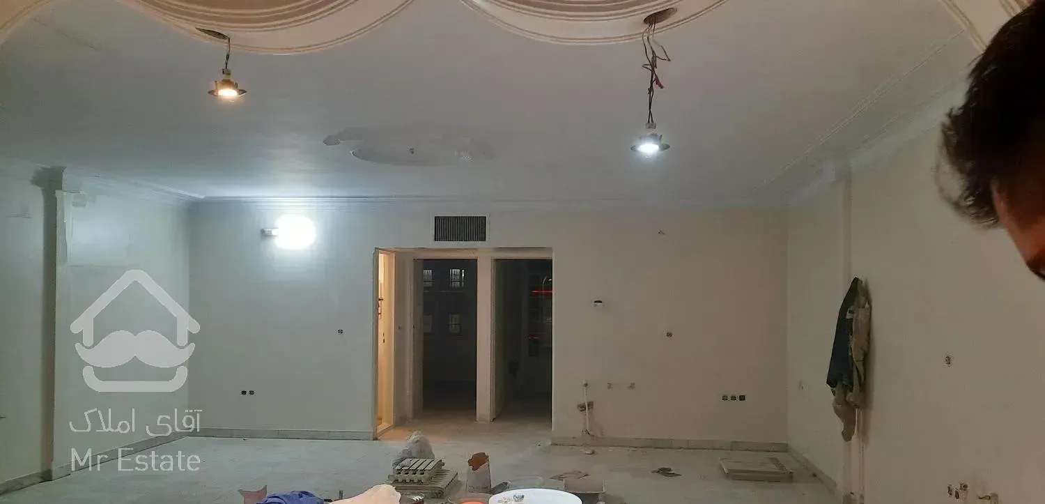 ۱۰۰متری ۲خوابه