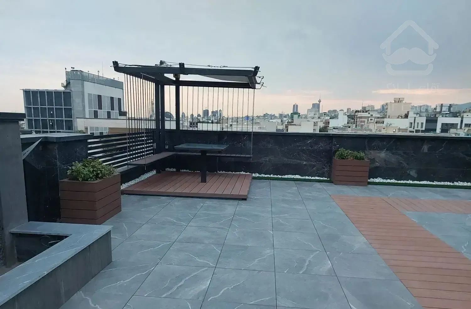 ۱۱۰ متر نوساز کلید نخورده