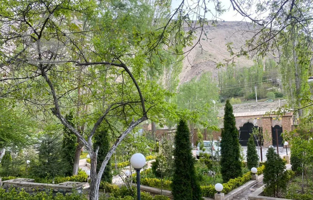حاجی اباد ویلا ۱۸۰۰ متر