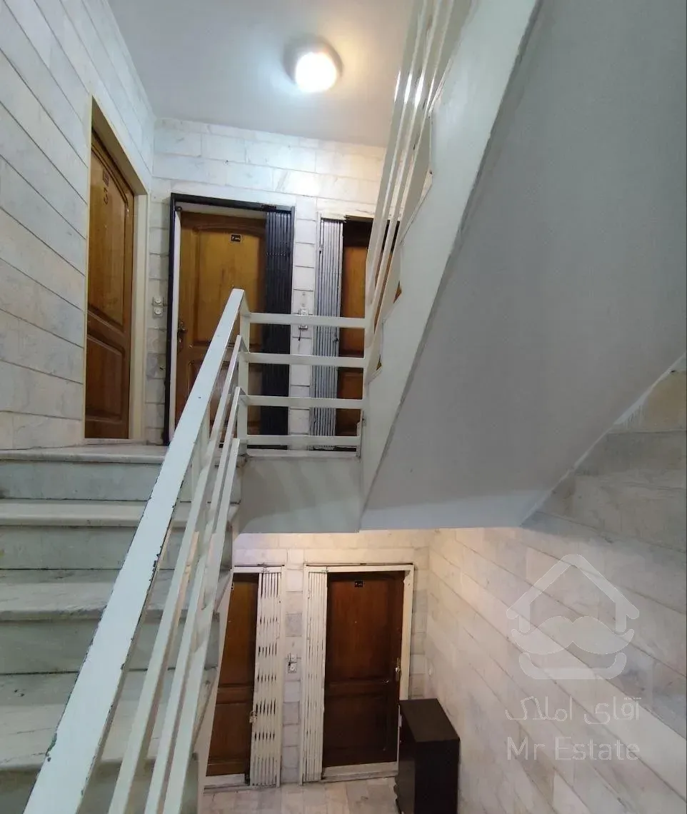 64 متر/ یک خوابه /طرشت/ ازاده غربی