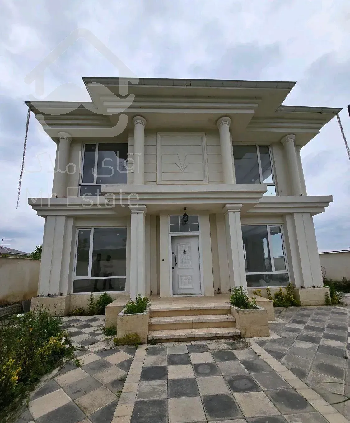 فروش ویلای جنگلی خوش ساخت با ویو عالی