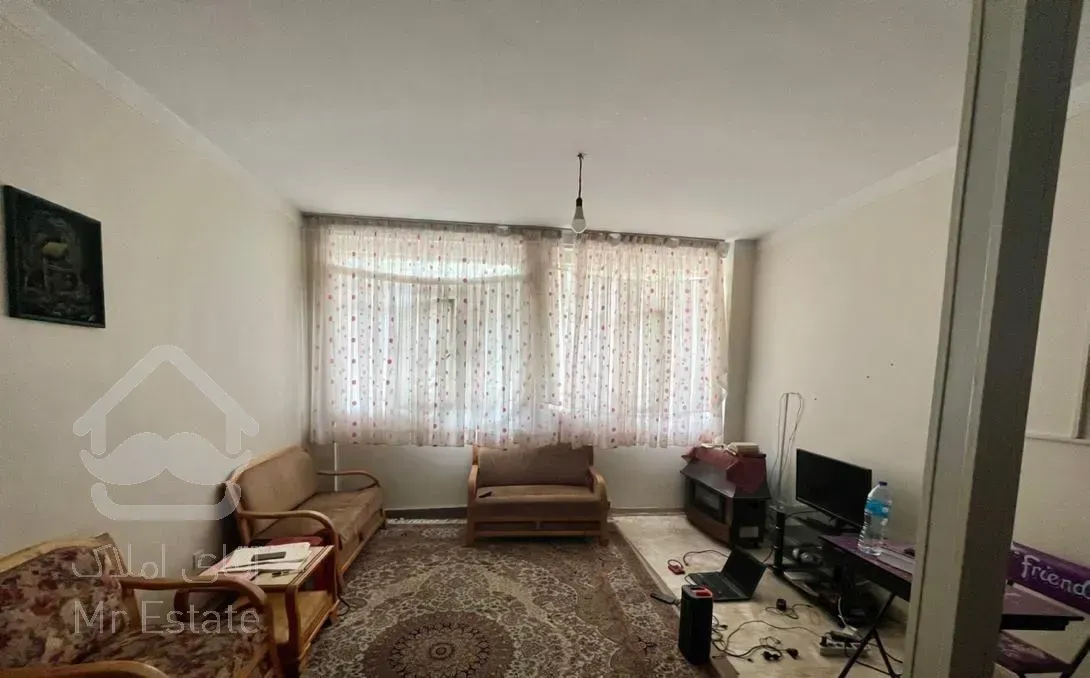 آپارتمان ۶۰متر/تک واحدی/عادل/سالن پرده خور